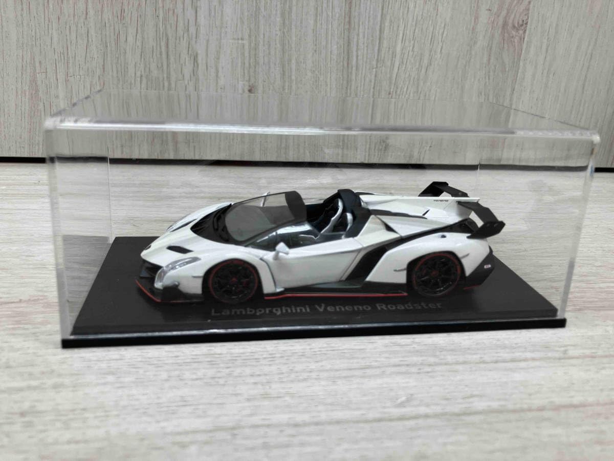 Amazon.co.jp: KYOSHO 1/43 Lamborghini Veneno Road Ster White/Red