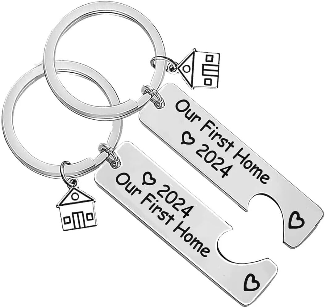 Generic 2 Pcs Home Keychains, 2024 Housewarming Gift New House Decoration Jewelry Key Rings for House Owner Wife Husband Lover Key Ring Adventures