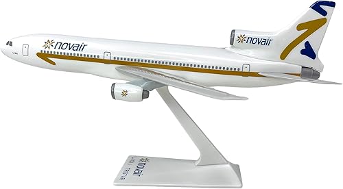 Miniatura 2 de Flight Miniatures Novair Nova Airlines Lockheed Tristar L-1011 Modelo de pantalla a escala 1:250