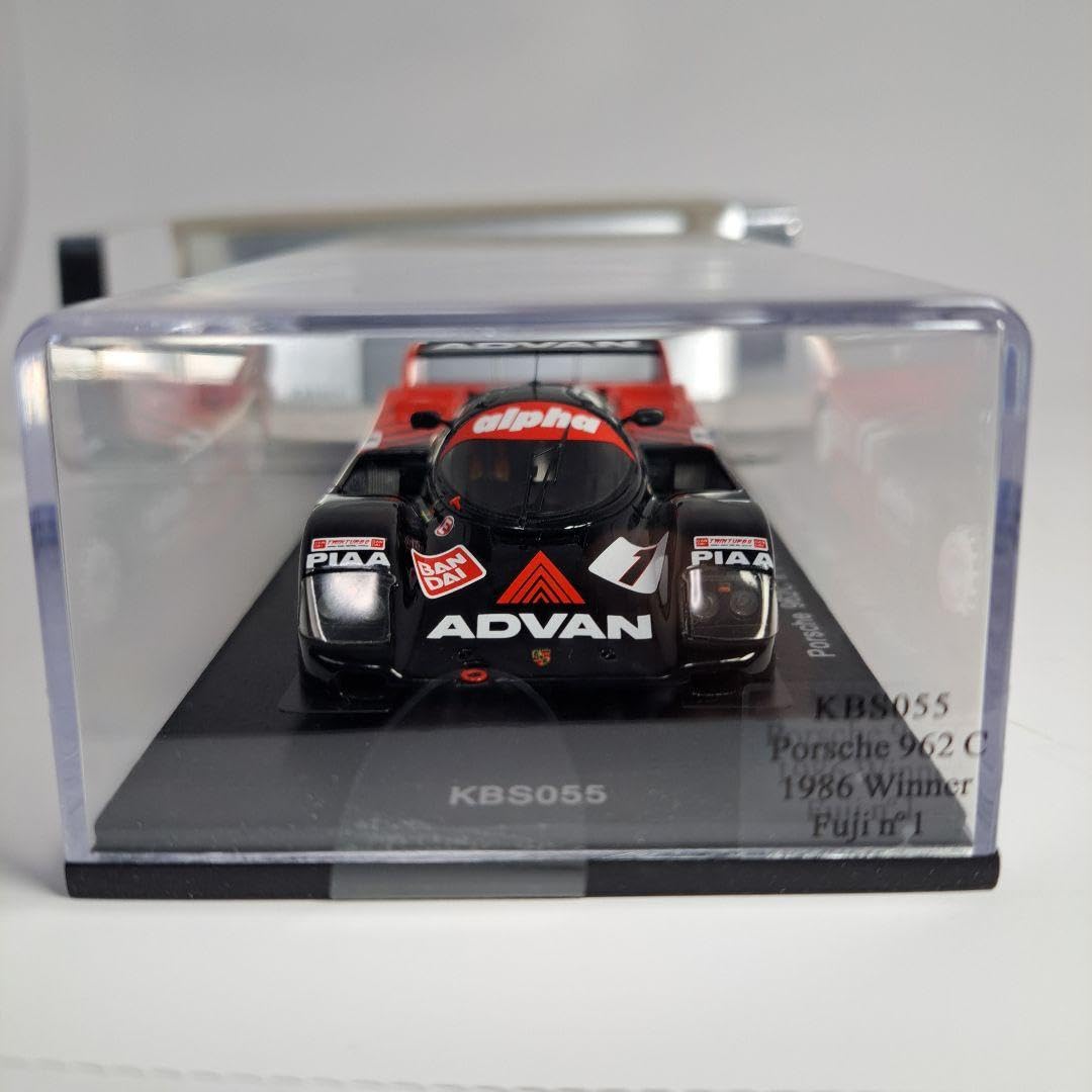 Amazon.com: Spark Porsche 962C #1 1986 Fuji 1000km Winner Advan