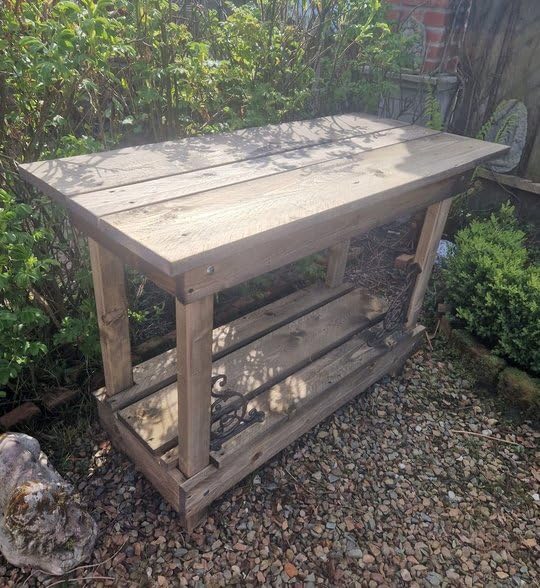 PFLANZTISCH GARTENTISCH CAFES & LEGUMES ANTIK Cottage Stil Holz Tisch Garten NEU EP-033