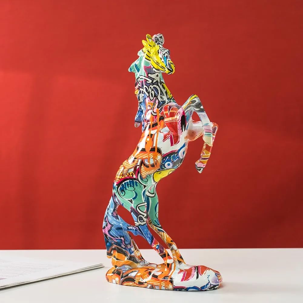 Statue de cheval street art graffiti de 33cm pour decoration interieure moderne