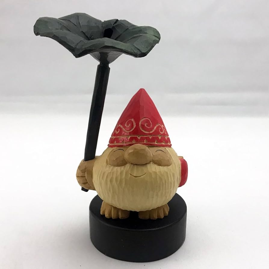 Amazon.co.jp: コロポックル 台座付き Z（爺) 帽子赤 : Home