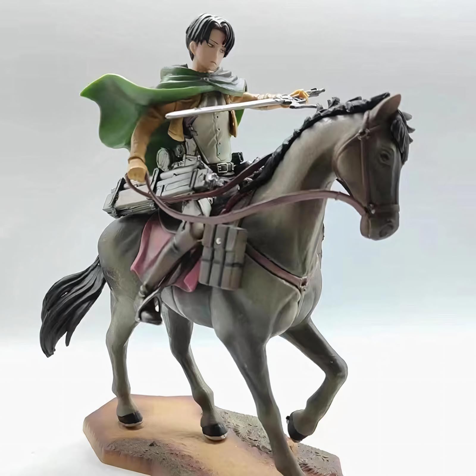 Amazon.co.jp: 進撃の巨人 リヴァイ・アッカーマン 兵長 騎馬 戦闘形態