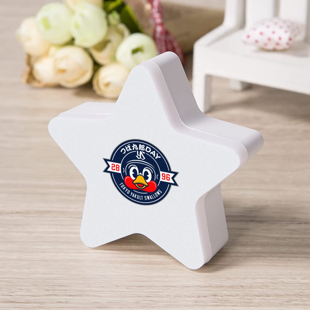 Amazon.co.jp: 東京ヤクルトスワローズ つば九郎 センサーライト LED