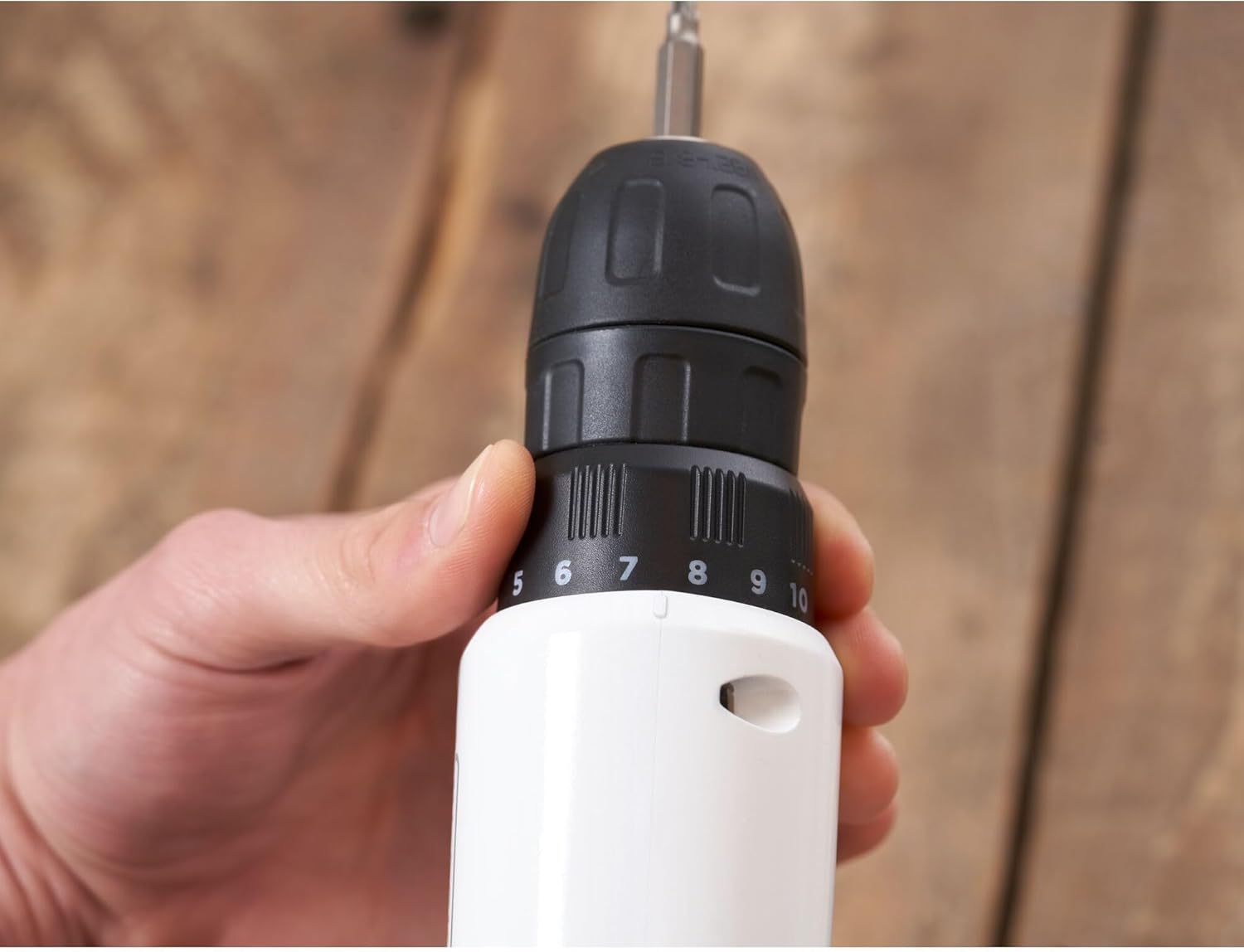 BLACK+DECKER Blac reviva Akku-Bohrschrauber, 12V/1,5A REVDD12C