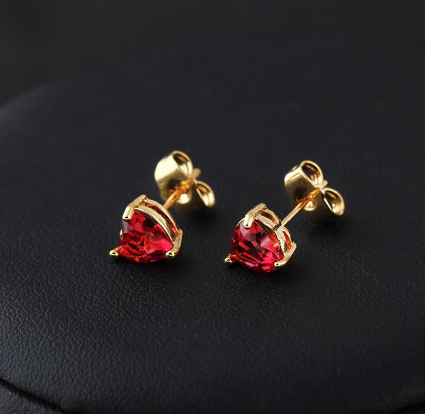 Pendientes Mujer Oro Amarillo 9 K / 14 K / 18 K, Corazón con Rubí, Pendientes de Mujer Oro Rojo