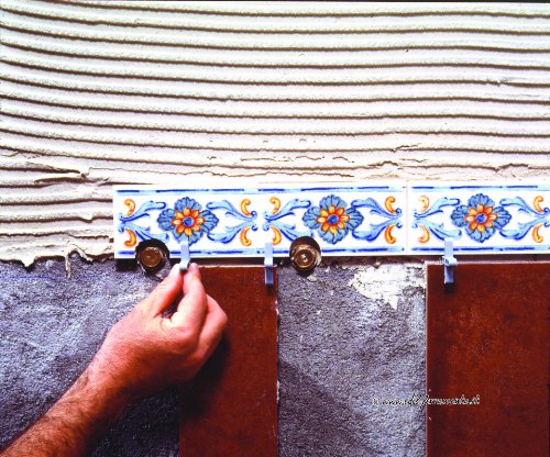 Miniatura 5 de Rubi 2001 Cruceta Para Juntas 3 Mm 1000 Unidades Estructura Hueca Con Refuerzos Internos Instalación De Revestimientos Y Pavimentos Con Junta Mínima