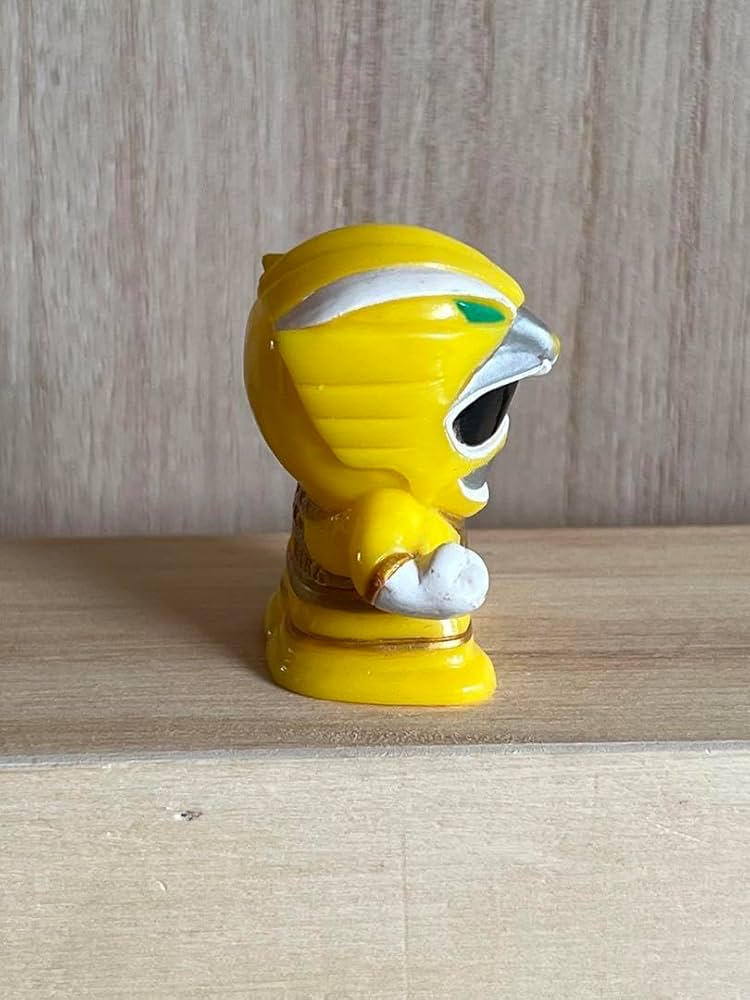 スーパー戦隊ヒーロー　指人形ソフビ Amazon.co.jp: スーパー戦隊 指人形 ソフビフィギュア まとめて