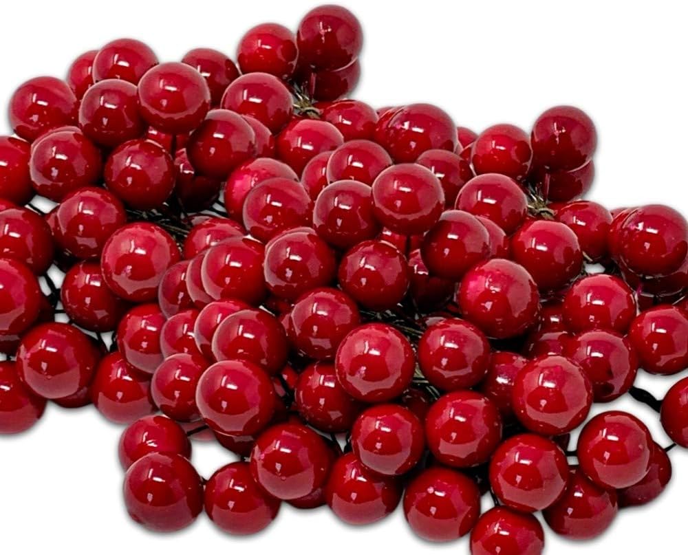 BANBERRY DESIGNS Red Berry Picks for Christmas Decorating - Set of 192 Berries - 32 Stems with 6 Berries Each Stem - Christmas Crafting - Decorative Floral Accessories - Each is 2.75" H