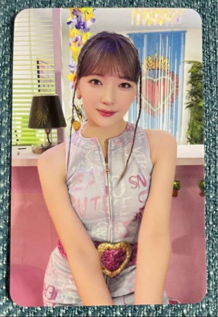 Amazon.co.jp: マユカD② NiziU COCONUT 会場限定フォトカード