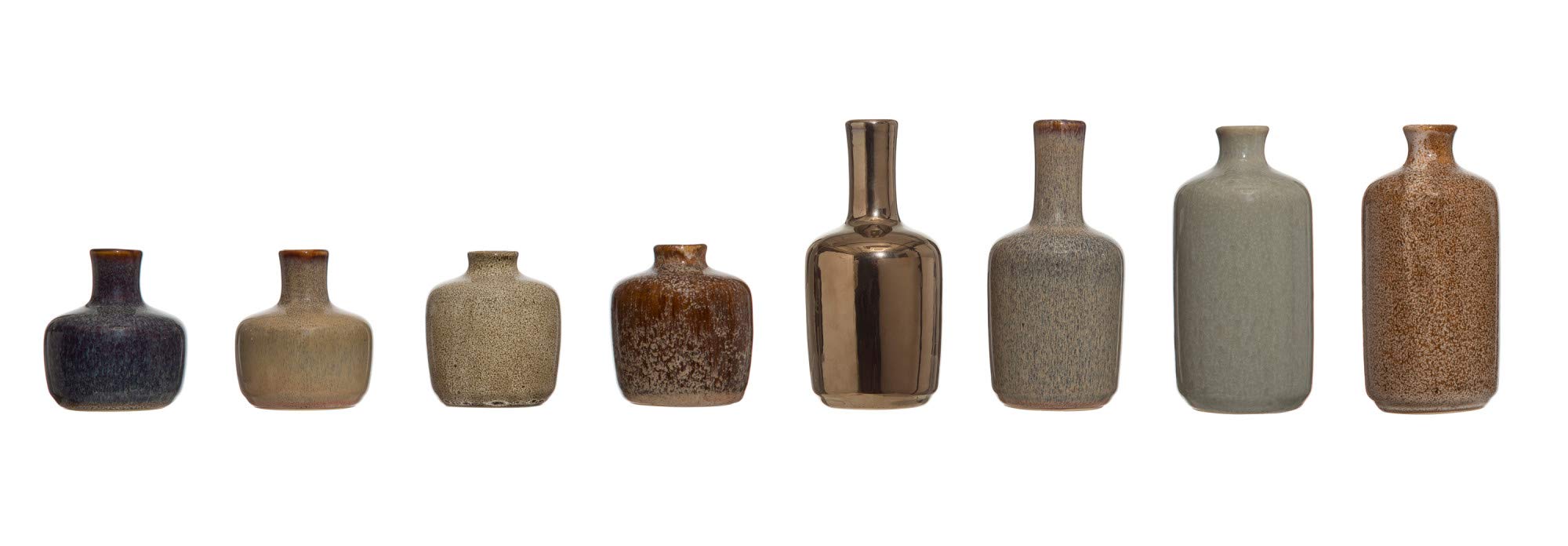 Ensemble Bloomingville de vases design sur une table basse de salon