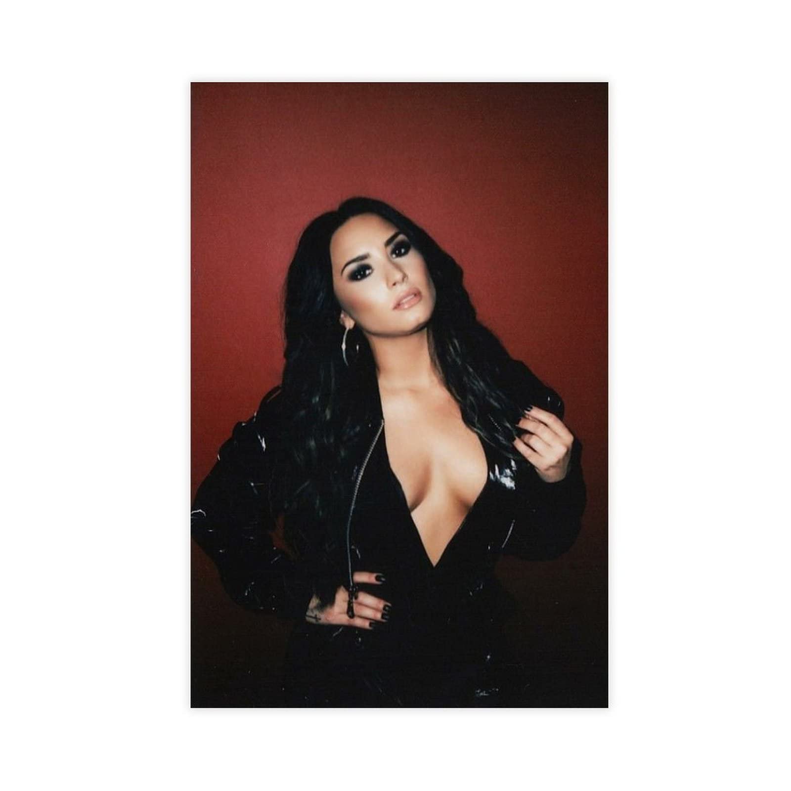 FUKITT Demi Lovato Poster Canvas Poster Bedroom Decor Sports Landscape Office Room Decor Gift Unframe-style 20x30inch(50x75cm)