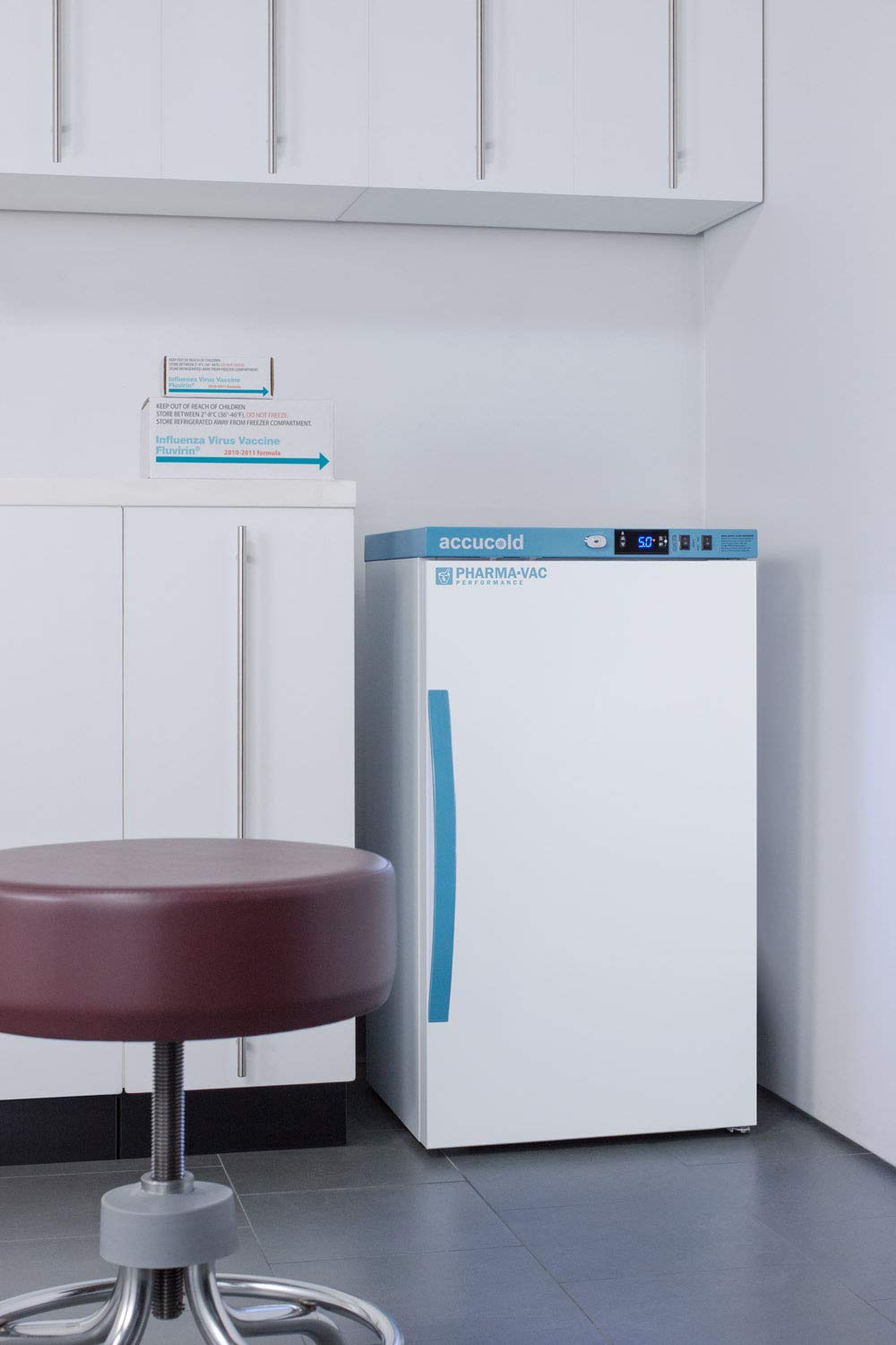 Summit Appliance Mlrs3mc Accucold 3 Cu.Ft Momcube All-Refrigerator, For Breast Milk Storage, 4 Adjustable Shelves, LED Display, Cdc-Compliant Temperature, Door Alarm, Self-Closing Door, Interior Light on Fridge.com - View 2