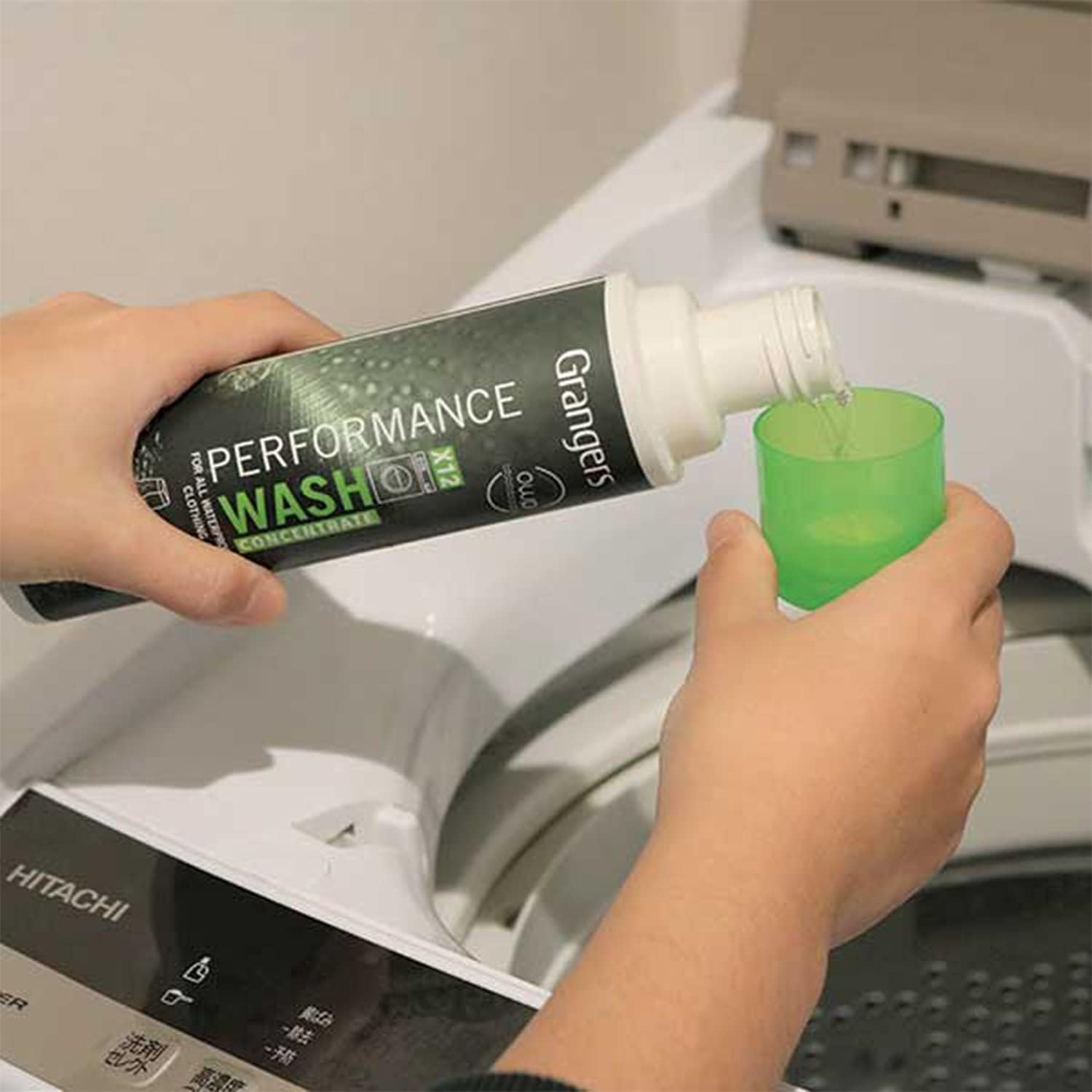 Granger's Performance Wash | 300ml | Cleans, Refreshes and Restores the Appearance of All Outdoor Clothing| Maximises Breathability | Bluesign approved | PFC-free | 100% recycled