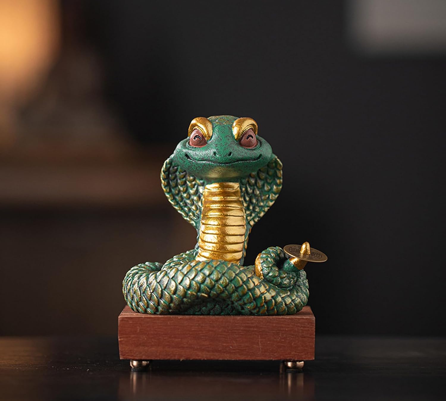 木製 招き猫と子猫の彫刻 約30cm 木製 招き猫と子猫の彫刻 約30cm