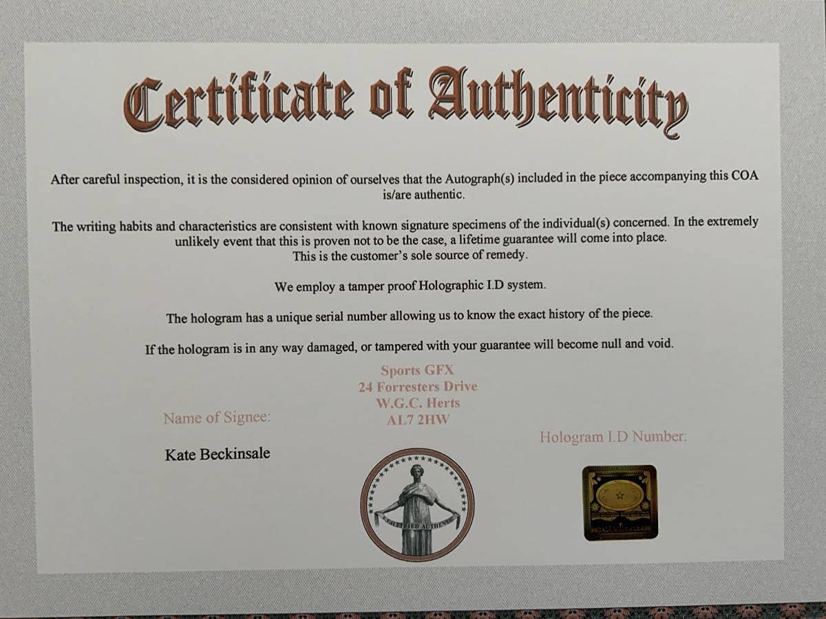 Amazon.co.jp: ケイトベッキンセイル 直筆サイン入り写真 ホログラム  