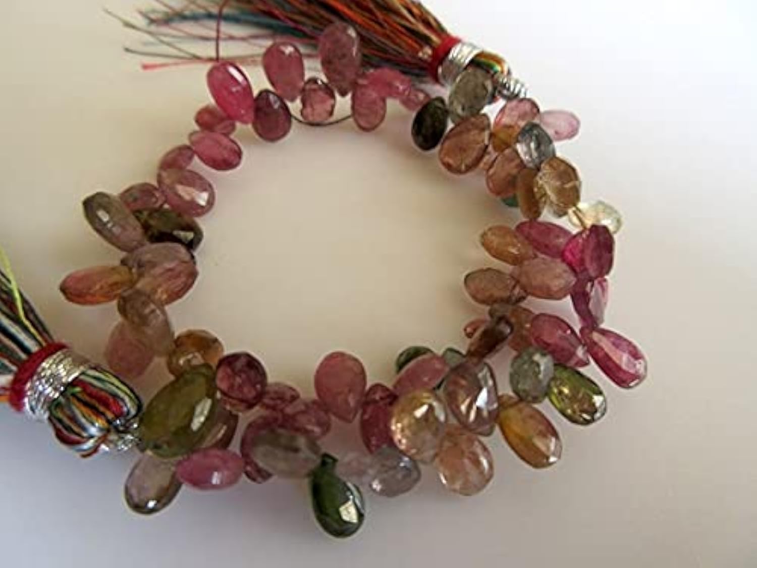 Tourmaline facettée en poire LKBEADS - Qualité gemme supérieure de 6-7mm pour créateurs