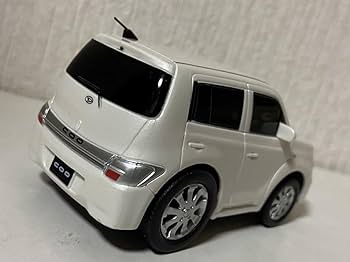 ココロボ ホワイト/シルバー ミニカー Amazon | ダイハツ クー パールホワイト ホワイト プルバック