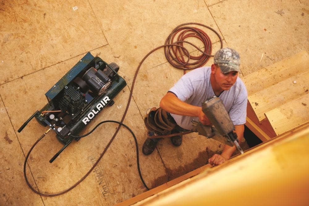 Rolair 2 Hp (115/230V), 8.8 Cfm@90Psi, 9 Gall Twin Tank Compressor (W/Dual Controls)