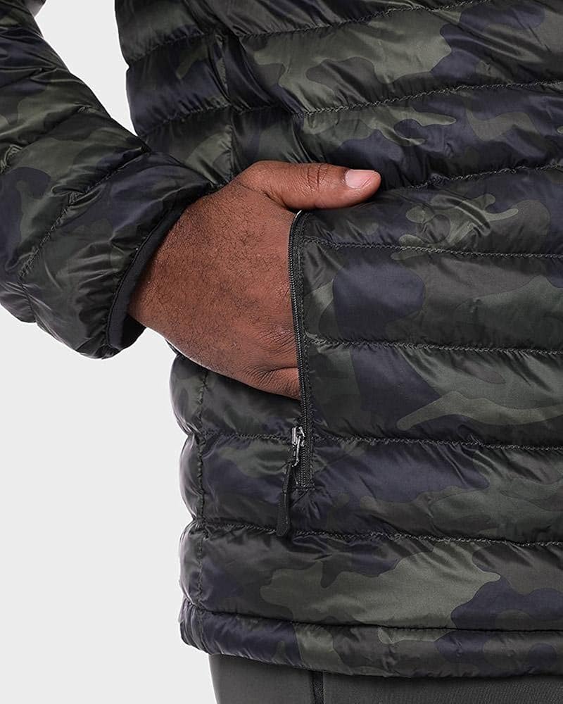 32 Degrees Men’s Lightweight Water-Resistant Packable Puffer Down Alternative Jacket