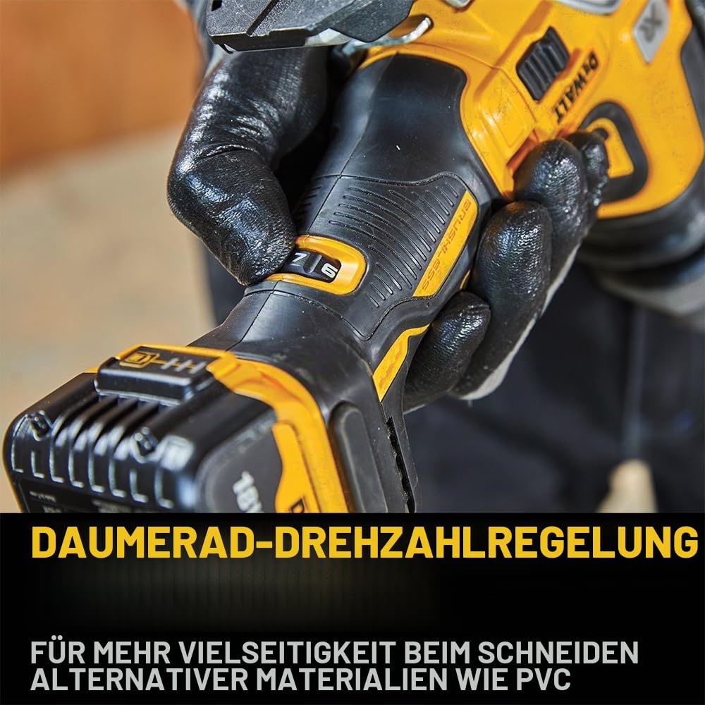 Dewalt 18V Akku-Pendelhubstichsäge DCS335NT (bürstenlos, verstellbarer Alu-Druckguss-Sägeschuh, 3-fach Pendelhub, inkl. Absaugadpater, Sägeschuh-Schutzauflage, TSTAK Box II, Lieferung ohne Akku)
