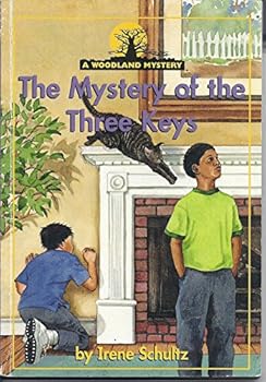 Paperback The mystery of the three keys: A Woodland mystery Book
