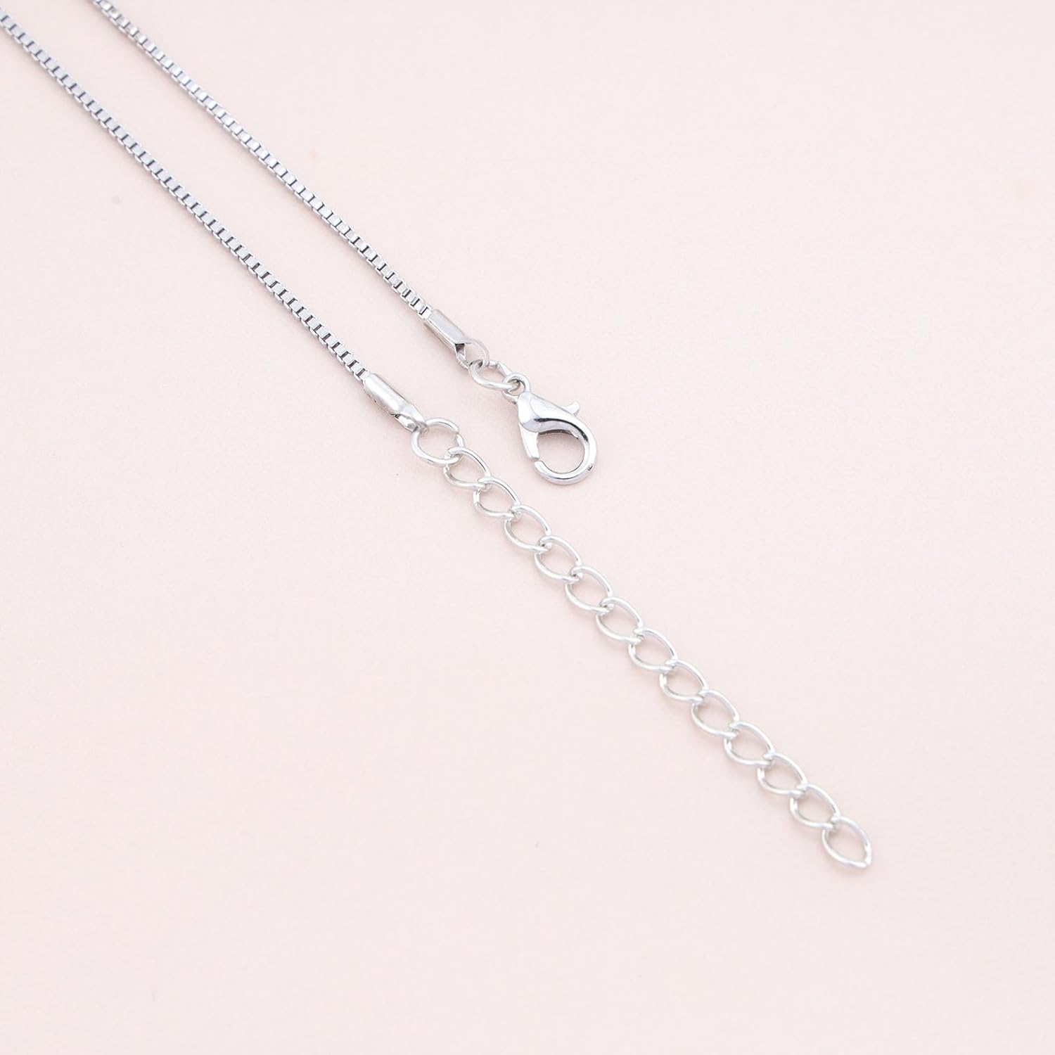 Vintage Crystal Pendant Necklace Oval Crystal Necklace Rhinestone Choker Necklace Sliver Box Chain Necklace Jewelry for Women - Image 6