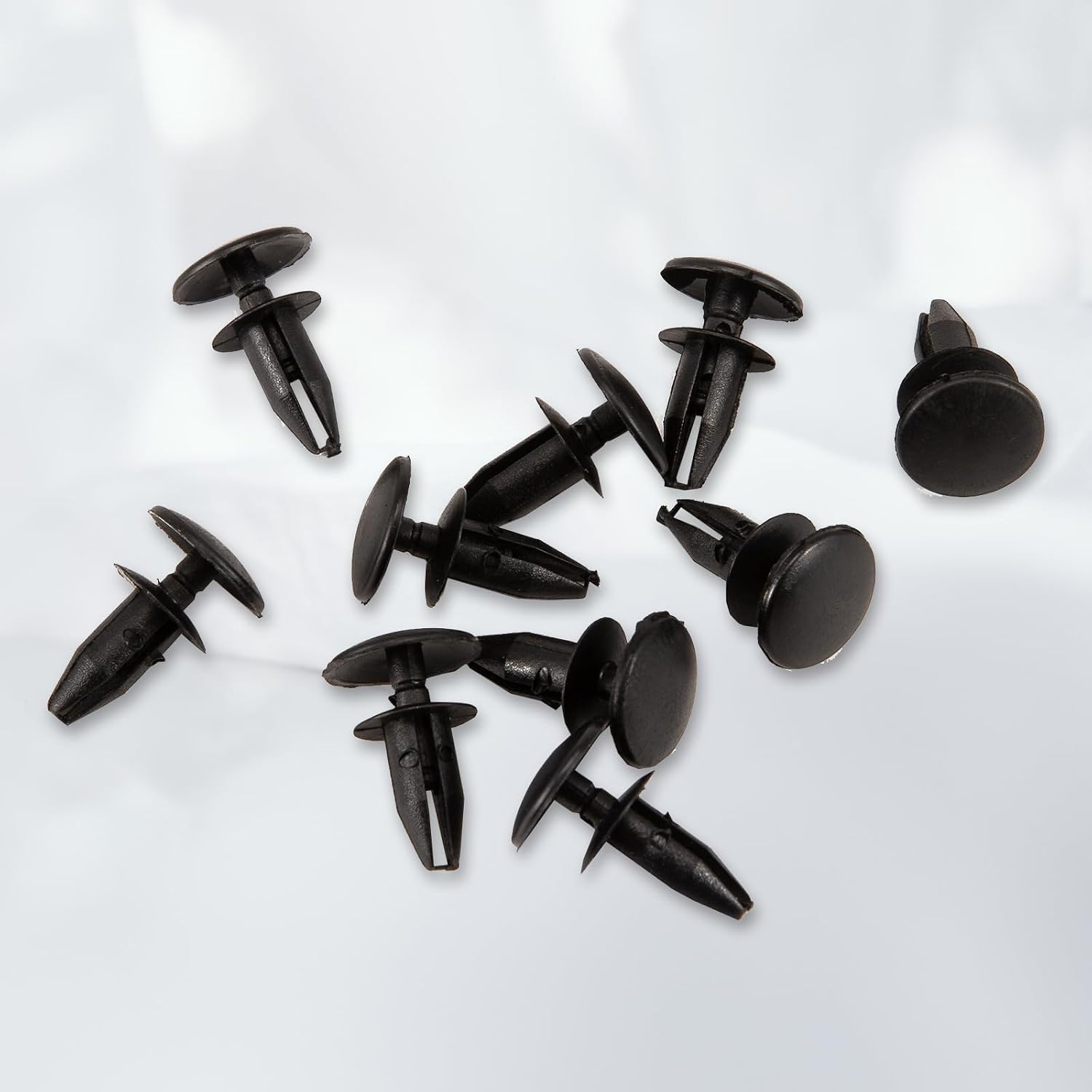 20 PCS Tailgate Molding Cap Spoiler, Ram Tailgate Cap Clips, Spoiler Cap Clips Replacement Rivets, Tailgate Spoiler Clips, Car Bumper Clips Compatible with 2009-2017 Ram 1500 2500 3500