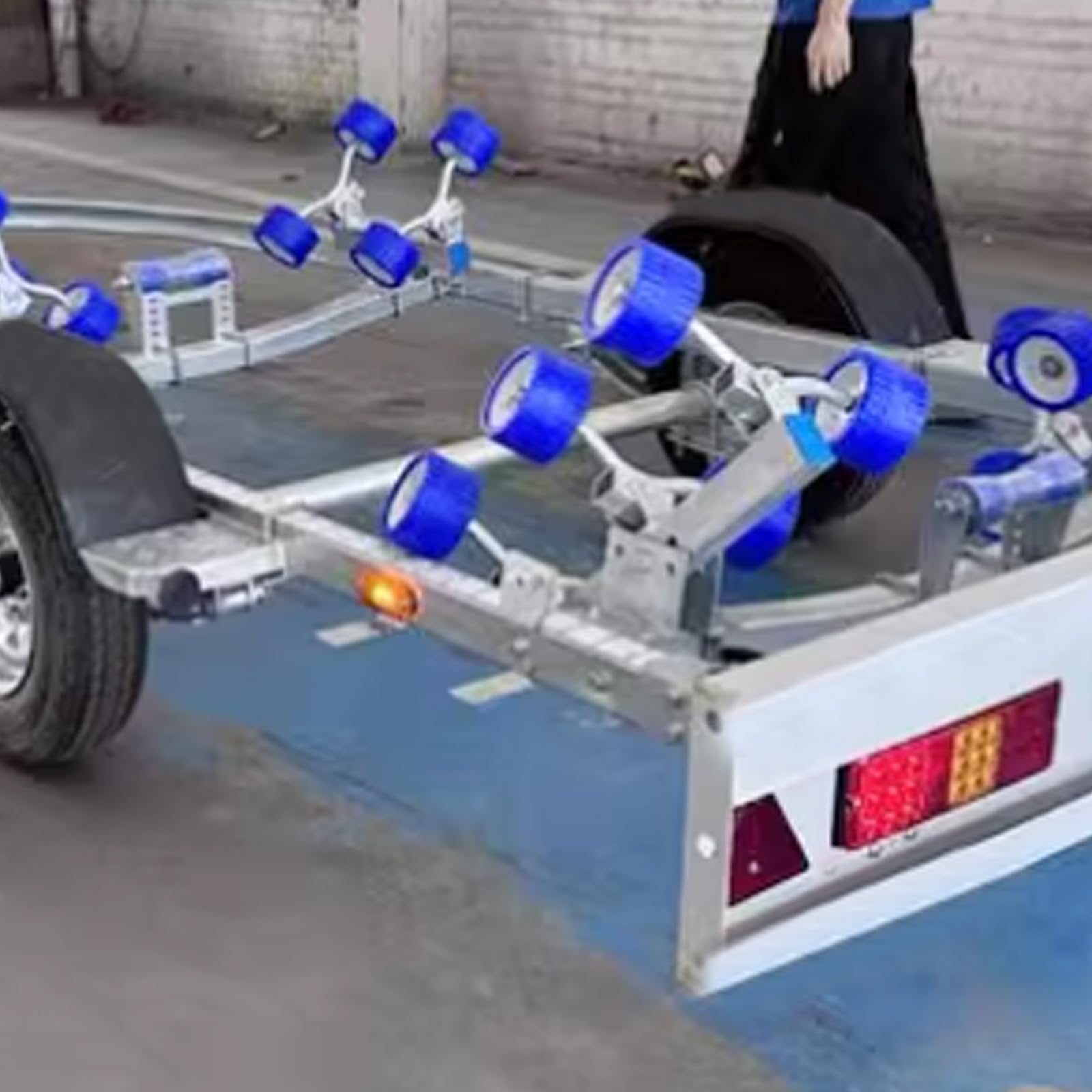 4 Szt Heavy Duty Rolka Do Przyczepy Podłodziowej Z Krótkim Wałem Rolka Chybotliwa Do łodzi Przyczepa Do Załadunku łodzi Akcesoria Sprzętowe