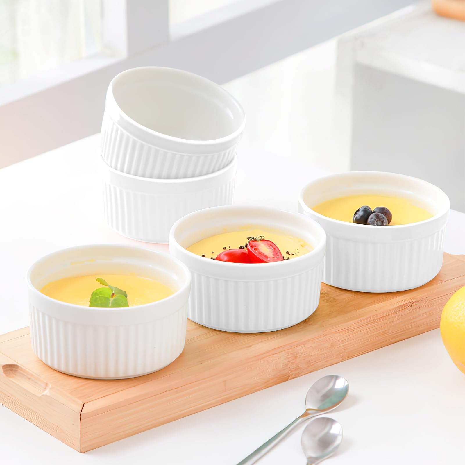 Set di 8 Stampi per Soufflé, stampi lavabili in lavastoviglie in ceramica Pirottini da Soufflé in Ceramica di 200 ml Bowl in Ceramica Bianca per Soufflé, Tortino al Cioccolato, Budini