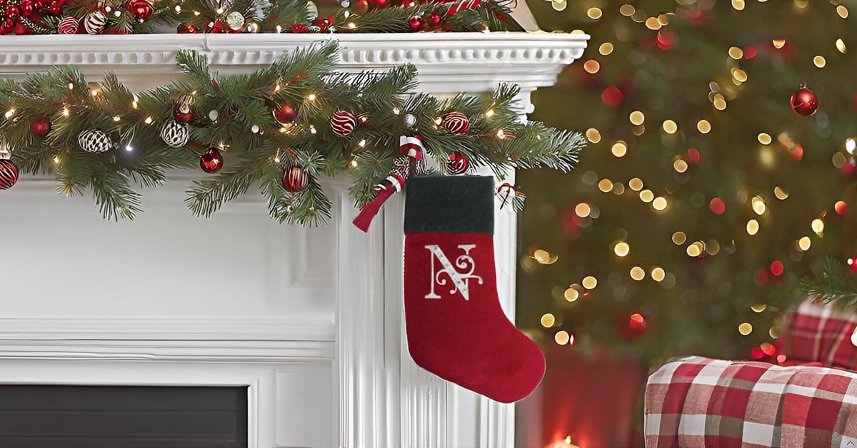 Weihnachtsstrumpf Rot & Grün Samt Mit Quaste Strass Monogramm (N)