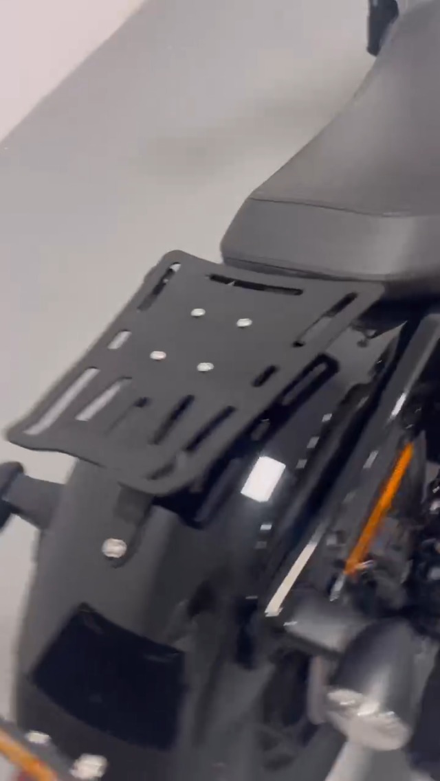 Ashata Porte-bagages De Moto Support De Bagage Arrière De Moto CNC