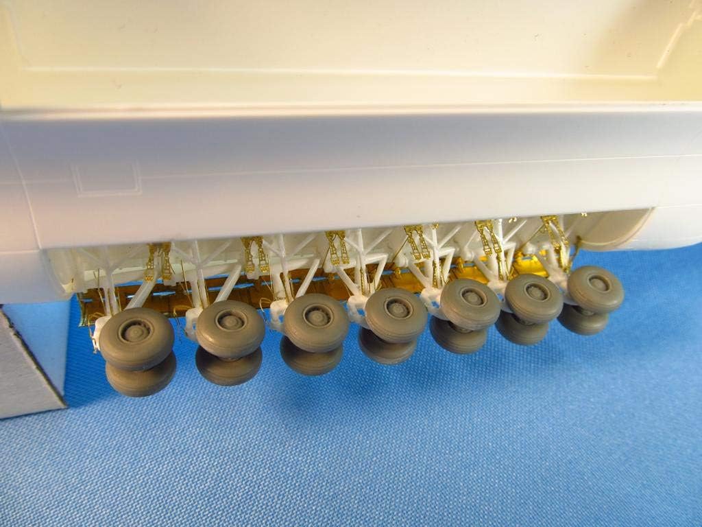 An-225 Mrija. Landing Gears (Revell) 1/144 MD14428
