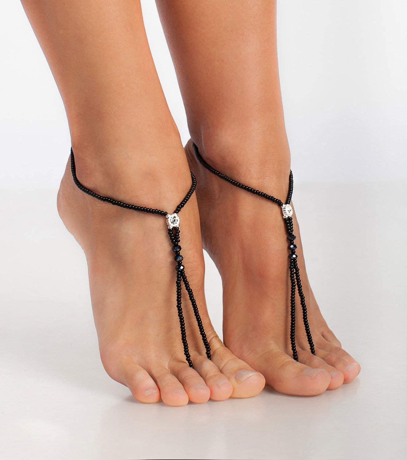 Black Beaded Barefoot sandals Bridesmaid jewelry Beach accessory Bridesmaid gift Fashion accessory Toe ring Beach wedding Anklet Black