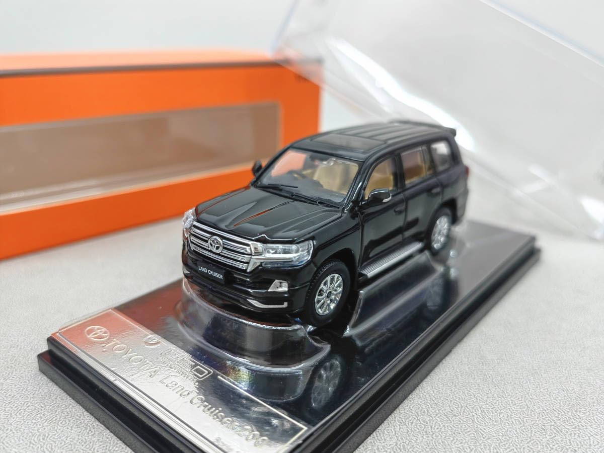 Amazon | GCD 1/64 トヨタ ランドクルーザー 200 黒 | ミニカー・ダイ