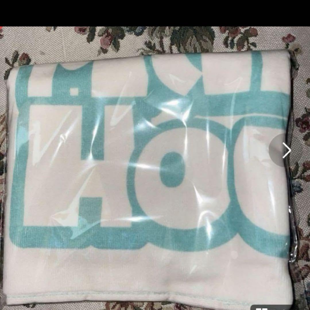 マルシィ タオル　リストバンド　銀テープ　ファンクラブ限定　ステッカー マルシィ タオル リストバンド 銀テープ ファンクラブ限定