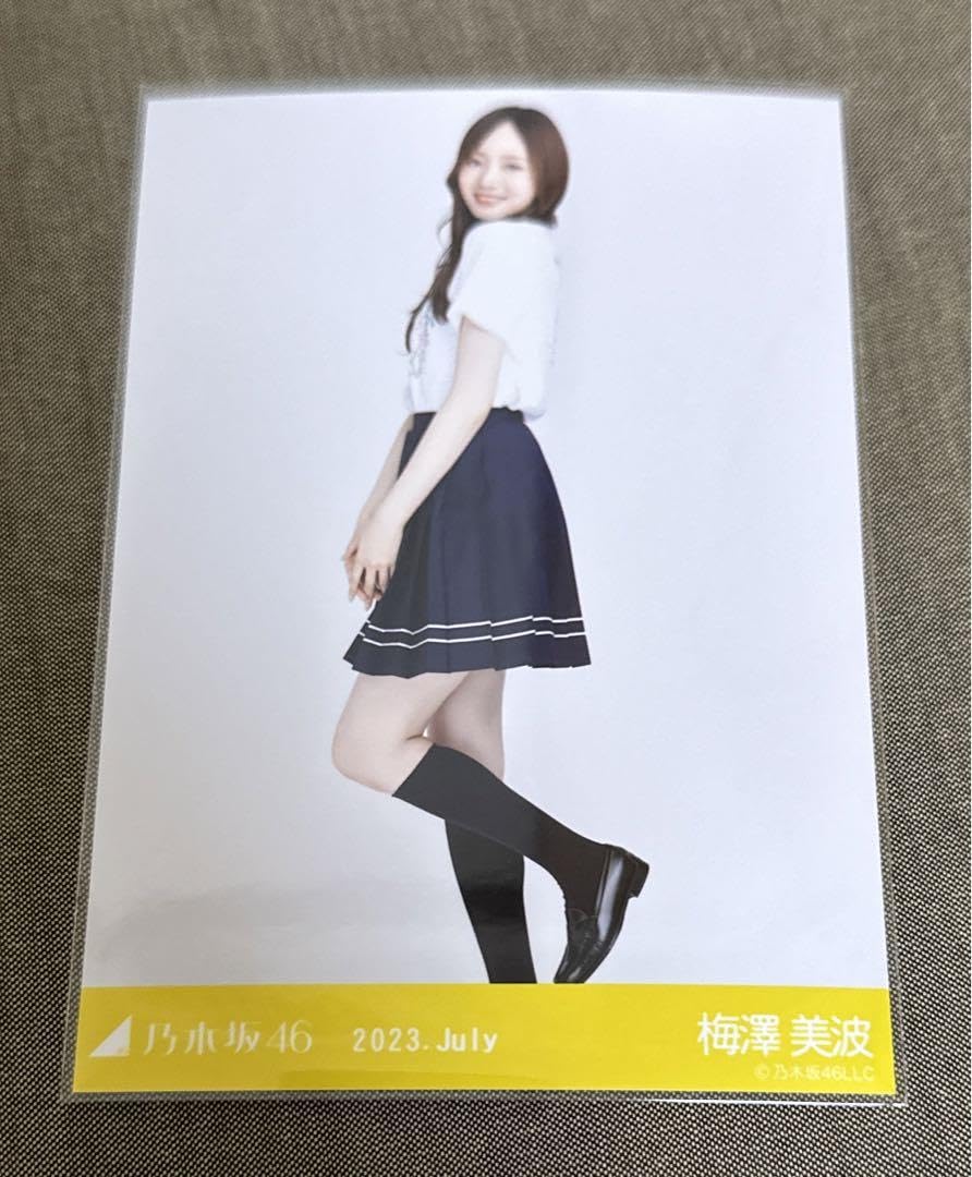 梅澤美波 乃木坂46 直筆 サイン 生写真 真夏の全国ツアー 2022 Tシャツ