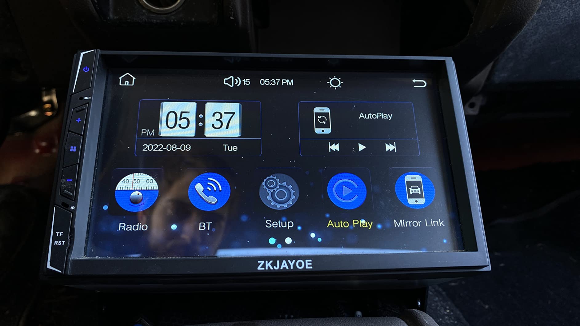 14/mo Finance Double Din Car Stereo Compatible with Apple CarPlay