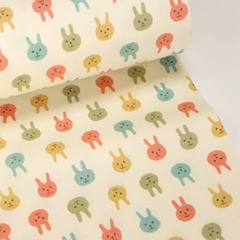 Amazon | ニット 生地 動物柄 うさぴょん うさぎ 【カラフル】スムース