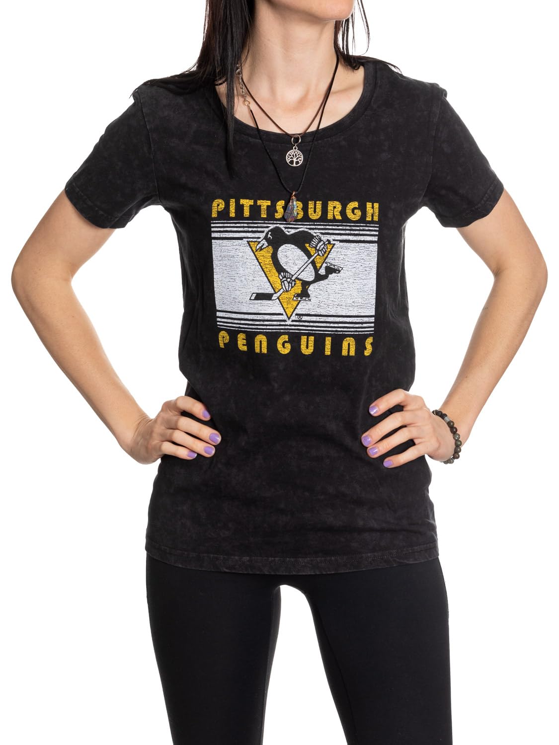Calhoun NHL Womens Acid Wash Round Neck Block Logo T-Shirt, Pittsburgh Penguins, M