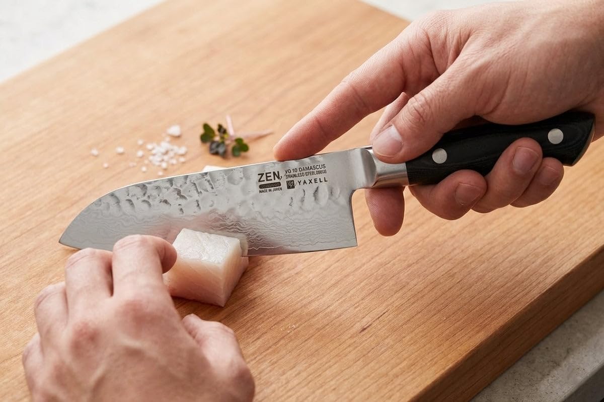 Yaxell Zen Santoku Messer kurz