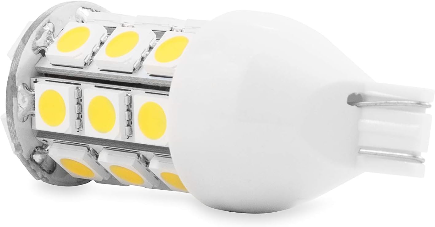 Camco 921 LED Light Bulb | Replacement Light Bulb for RV Lights or Camper Appliances | Features Long Lasting 30,000-Hour Life Expectancy | 12V DC, Bright White (54633)