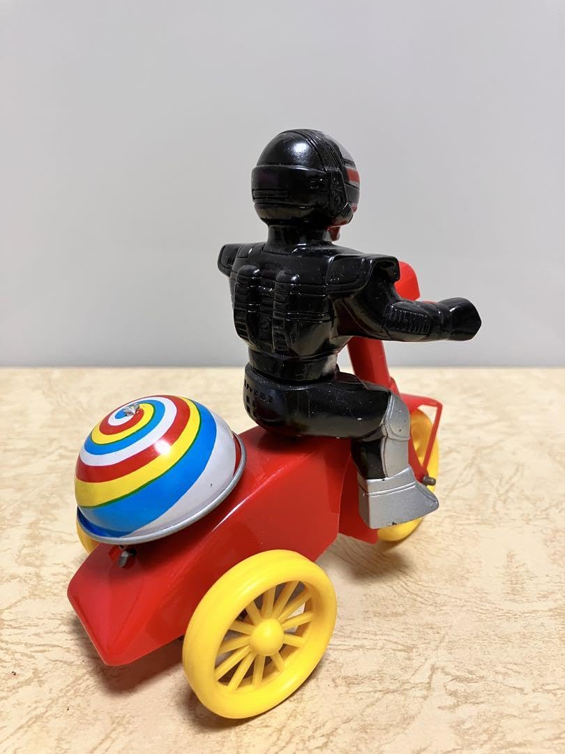 時空戦士スピルバンゼンマイ式ベル付き三輪車