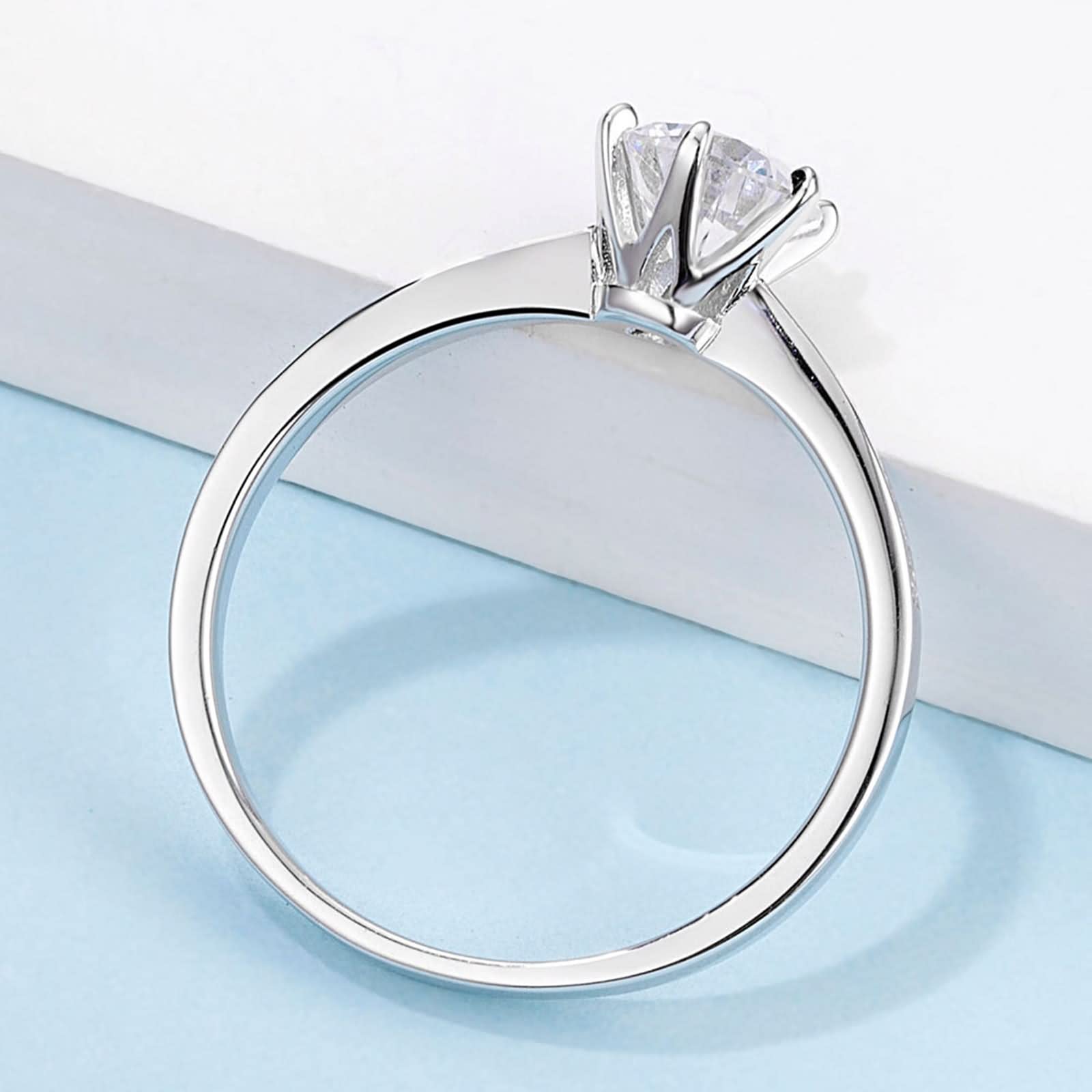 Eheringe für Damen, Ehering für Damen, Vintage-Stil, 6 Zinken, Solitär-Design, Silber mit weißem, rundem, brillantem Moissanit-Sterlingsilber