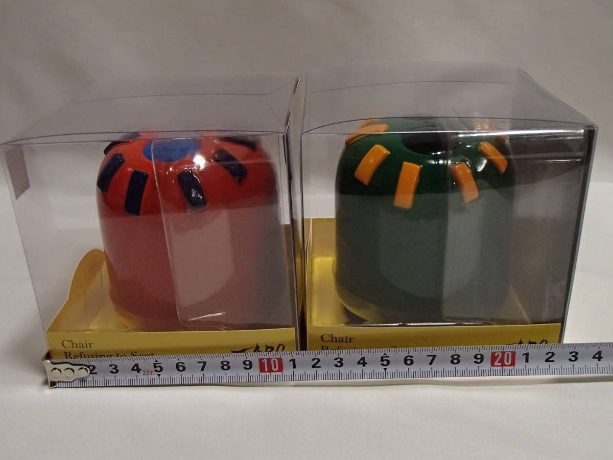 Amazon.co.jp: ソフビトイボックス 岡本太郎『坐ることを拒否する椅子