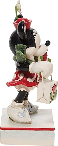 Miniatura 4 de Enesco Jim Shore Disney Traditions Minnie Mouse - Figura de compras navideñas, 5.25 pulgadas, multicolor