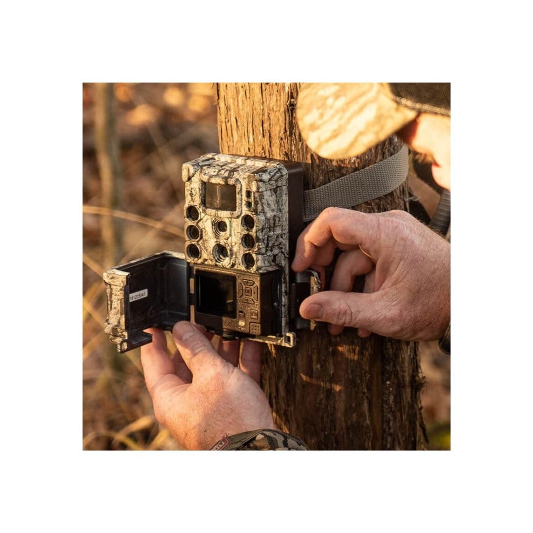Bushnell Core DS-4K No-Glow Trail Camera, fotocamera da gioco da 32 MP con video 4K e schermo a colori