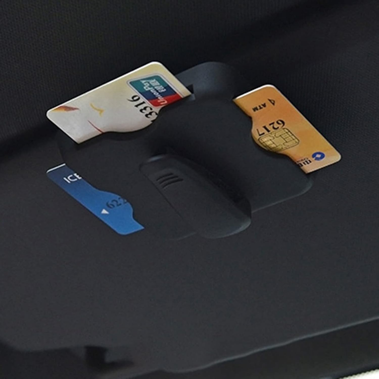 Card Clip for car, Sturdy Sunglasses Holder Multifunctional Parking Clip Auto IC Card Clip Keeps Your Car Tidy and in Order Universal Size fits Most Vehicles