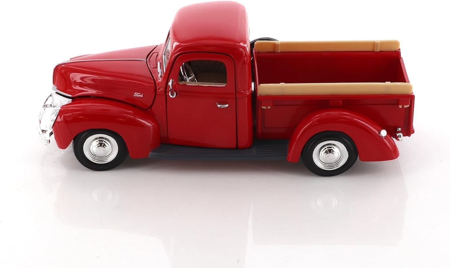 1940 Pickup Truck Red 1/24 Diecast Model Car by Motormax 73234r